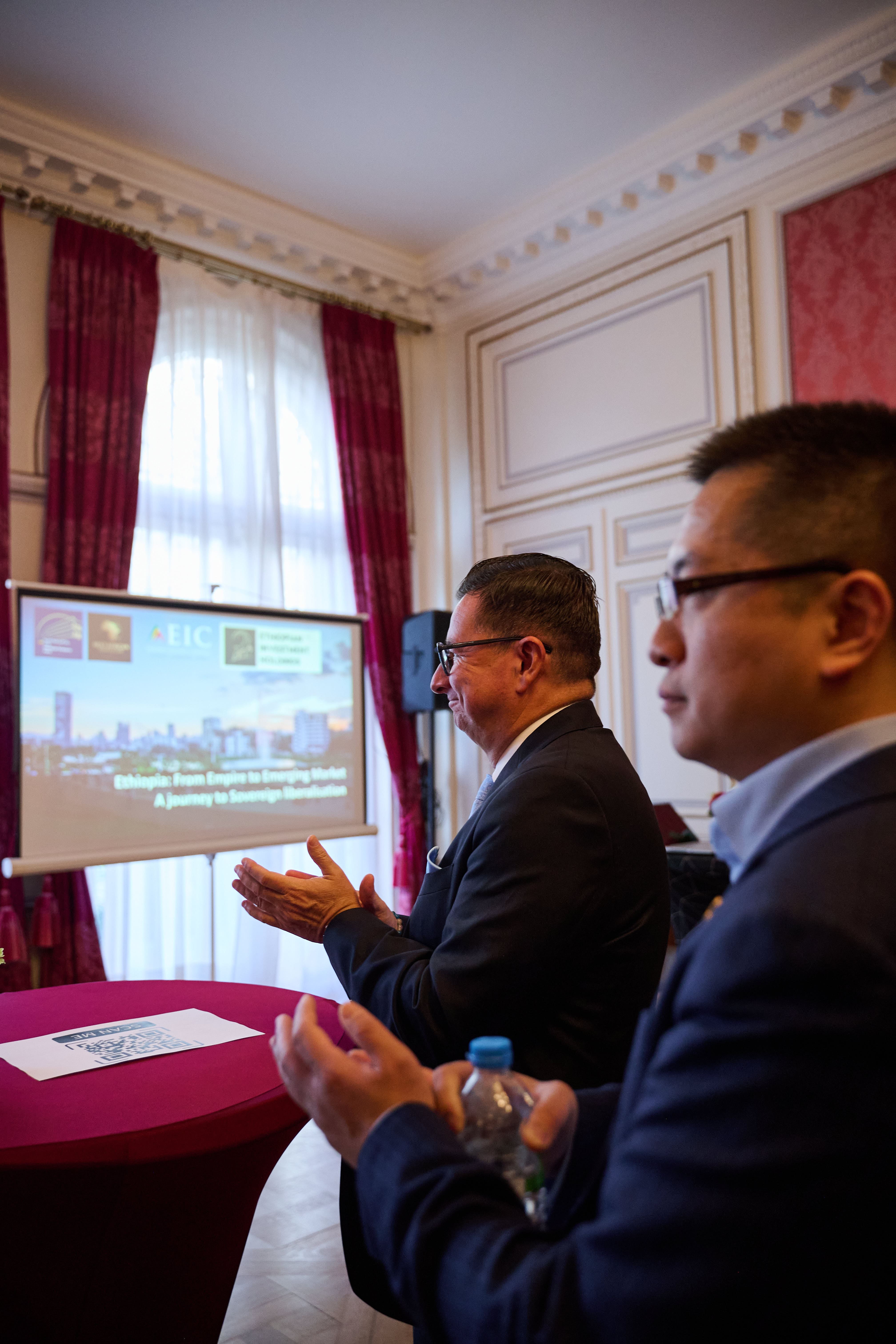 Chris Zheng avocat